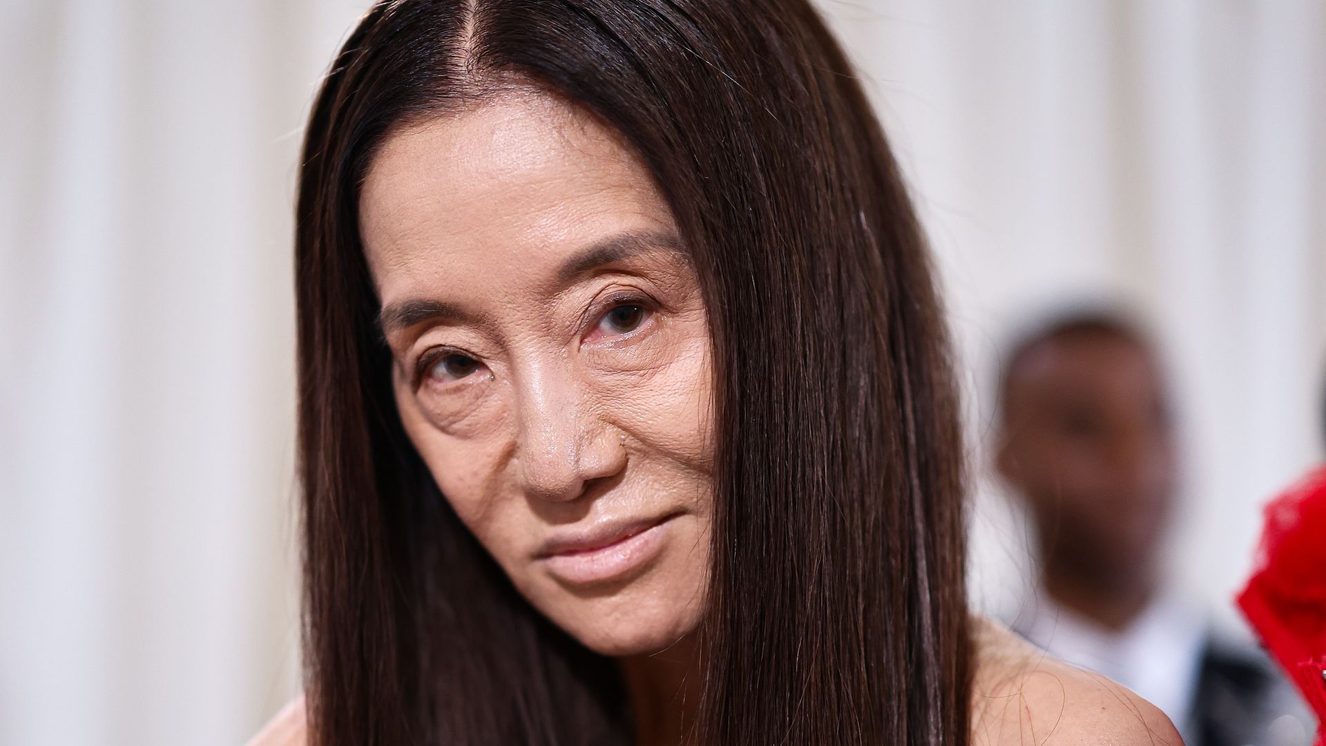 Vera Wang celebrates her 75th birthday with an adorable throwback
