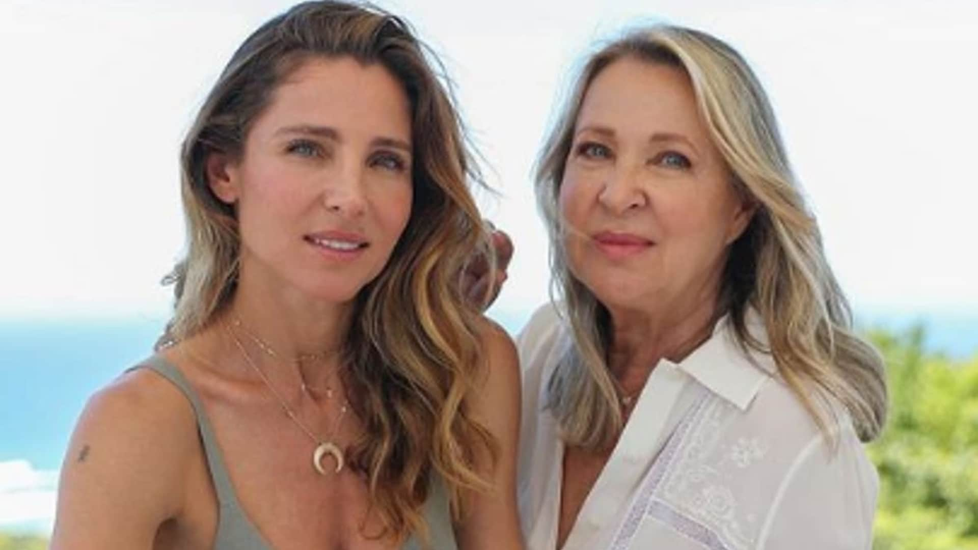 Elsa Pataky and her mom