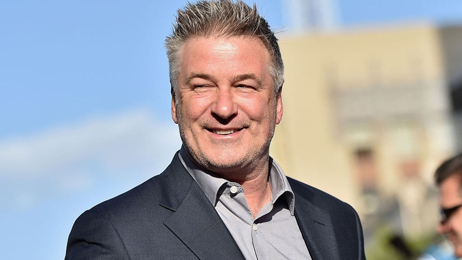Alec Baldwin's pedicure party gets crashed by 2-year-old daughter Carmen