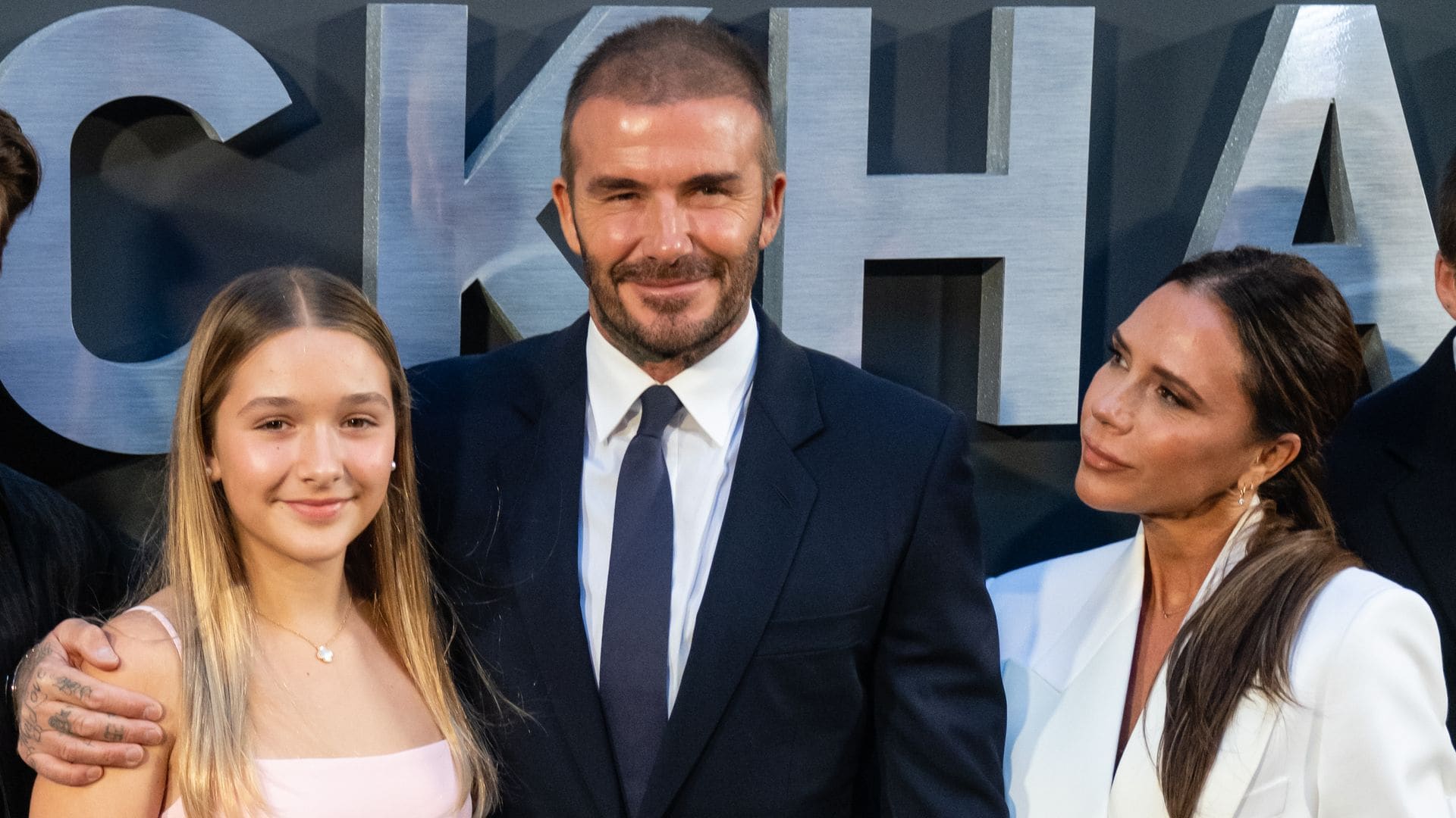 Harper Beckham is entering the world of fashion: David and Victoria Beckham support their daughter's career