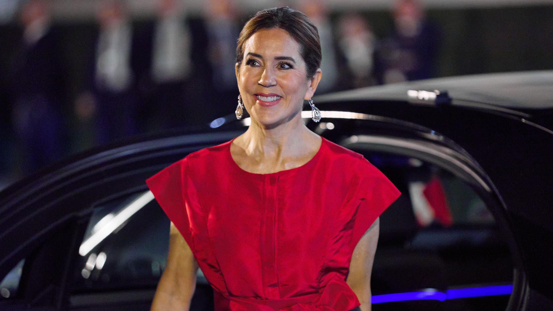 Queen Mary and Crown Princesses attend dinner in Germany