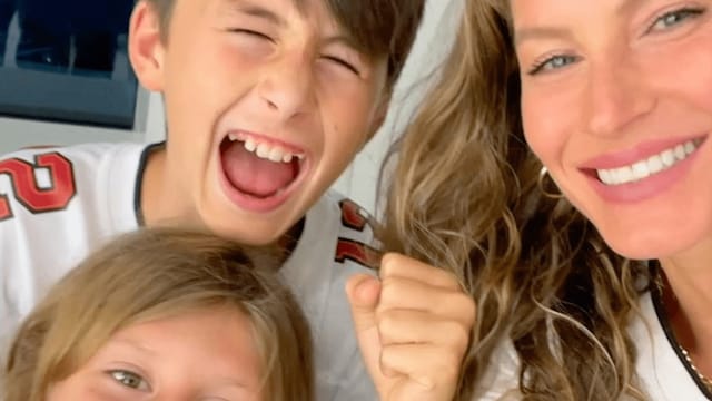 Tom Brady and Gisele Bundchen's kids support for their dad