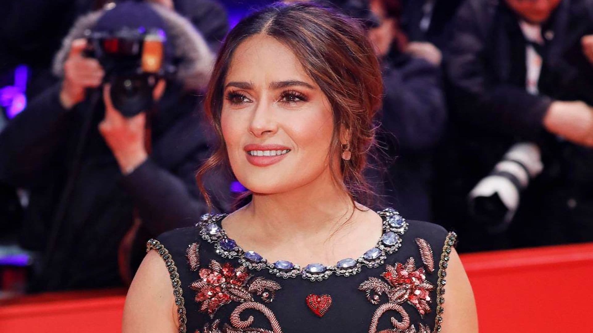 Don’t underestimate Salma Hayek’s custom Gucci dress