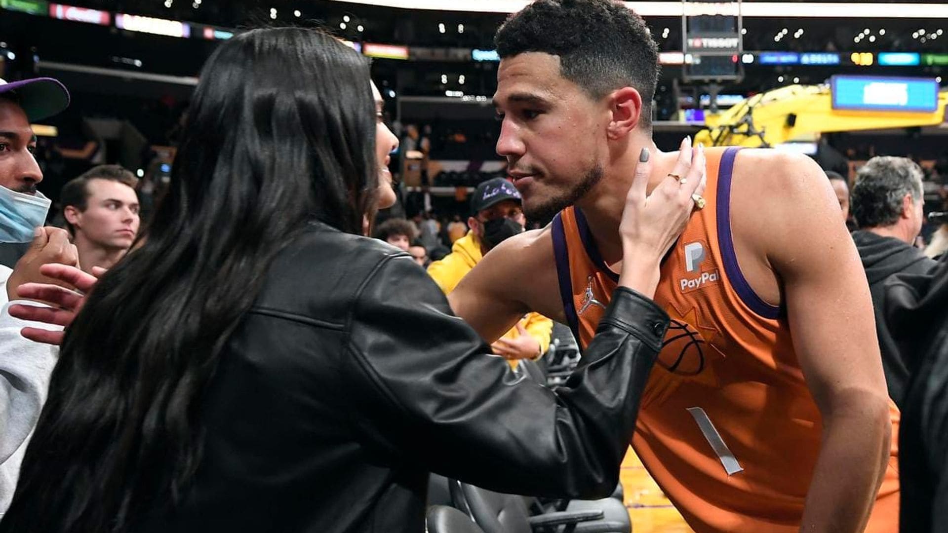 Devin Booker addresses relationship with Kendall Jenner: ‘I love the people around me’