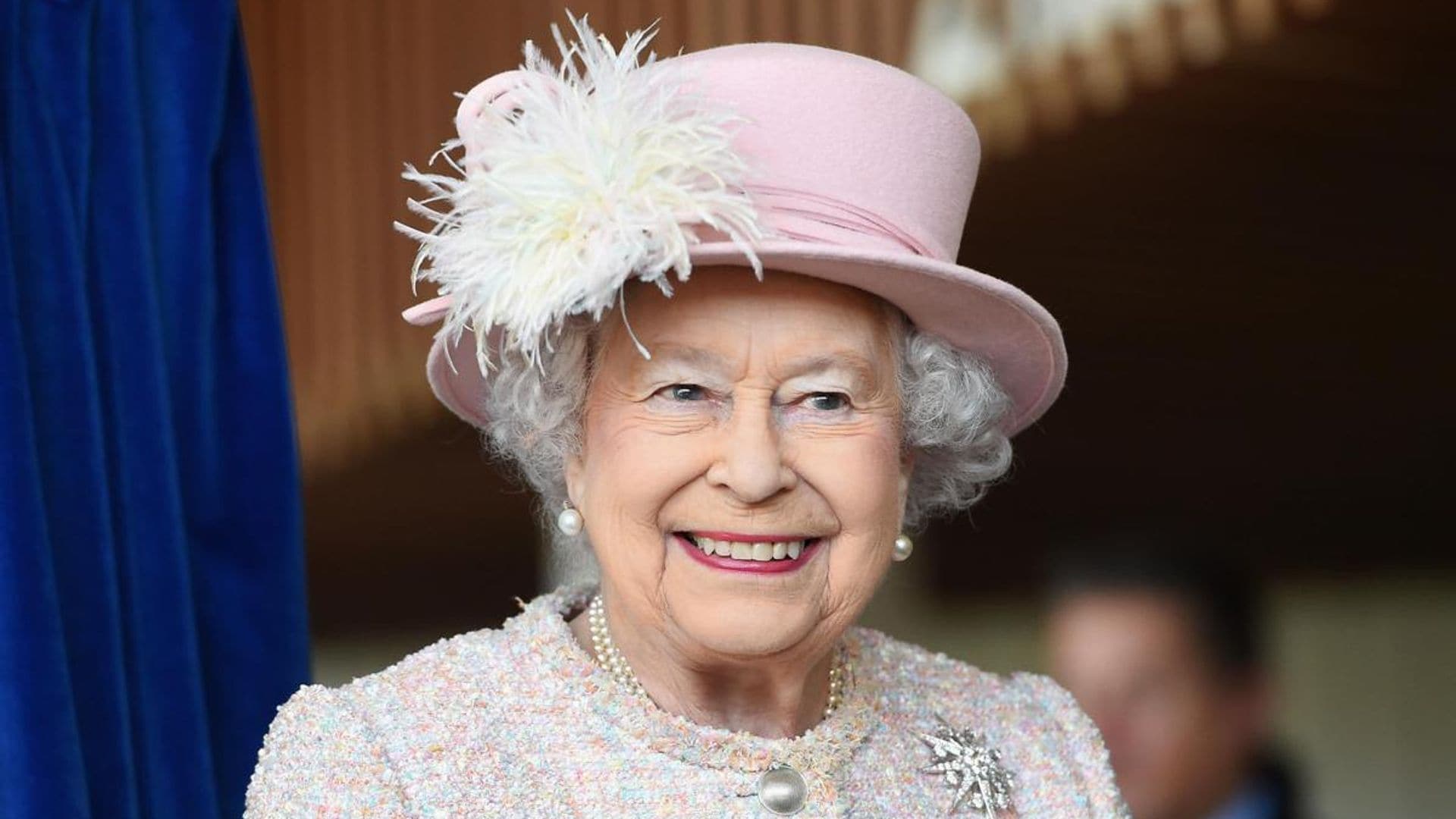 Was Queen Elizabeth a secret gamer? She had a 24k gold Nintendo