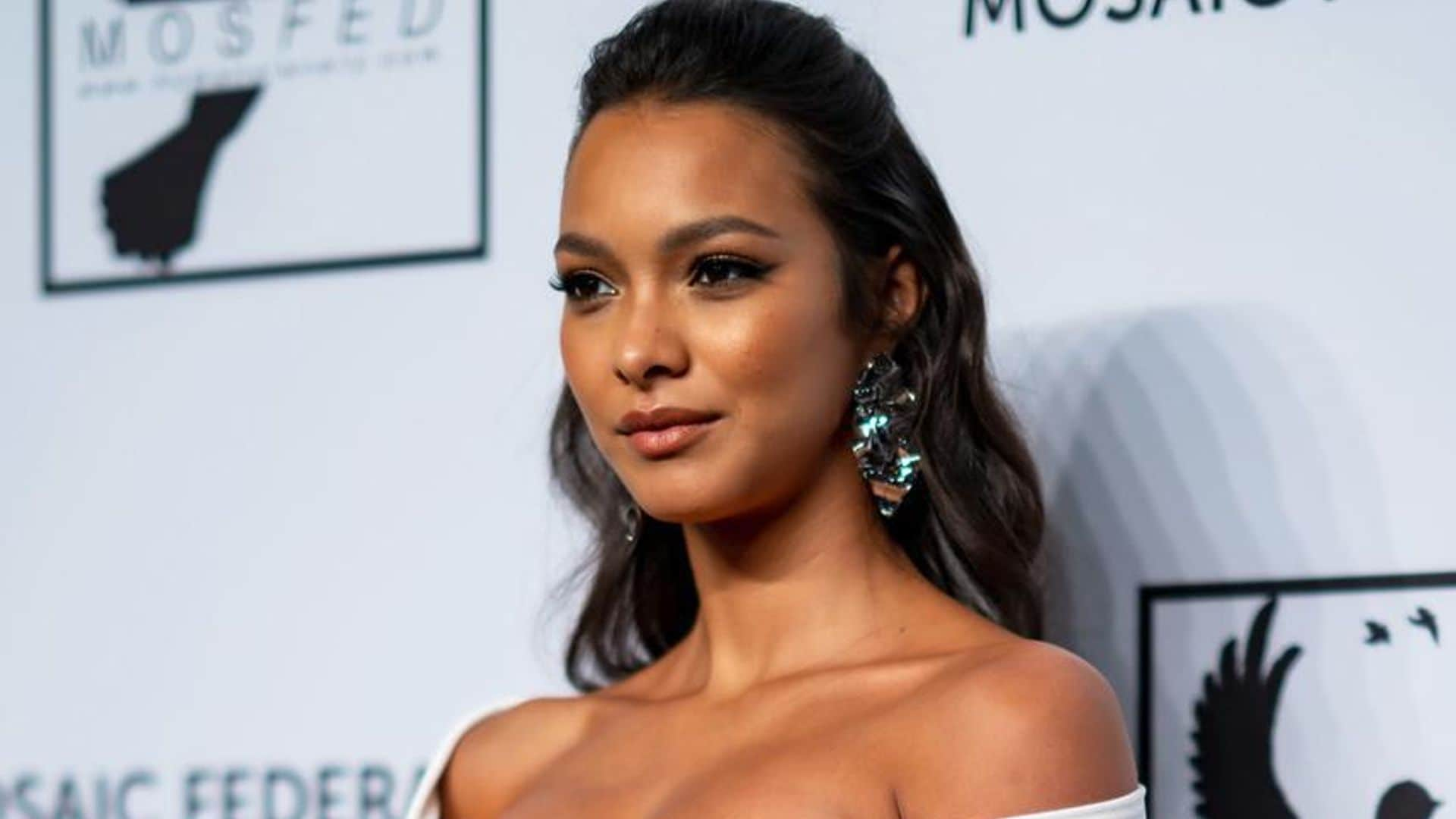 Lais Ribeiro debuts her stunning engagement ring on the red carpet