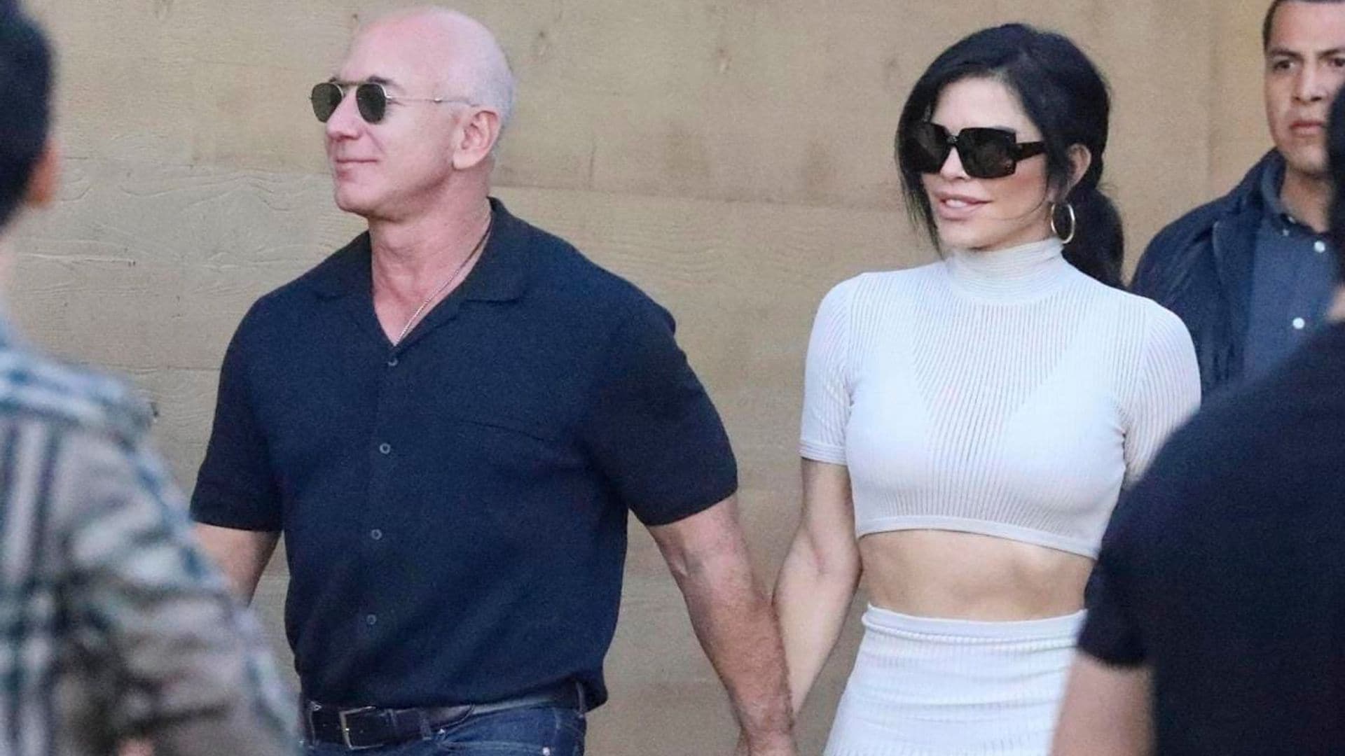 Lauren Sanchez wears all white for a romantic dinner with Jeff Bezos