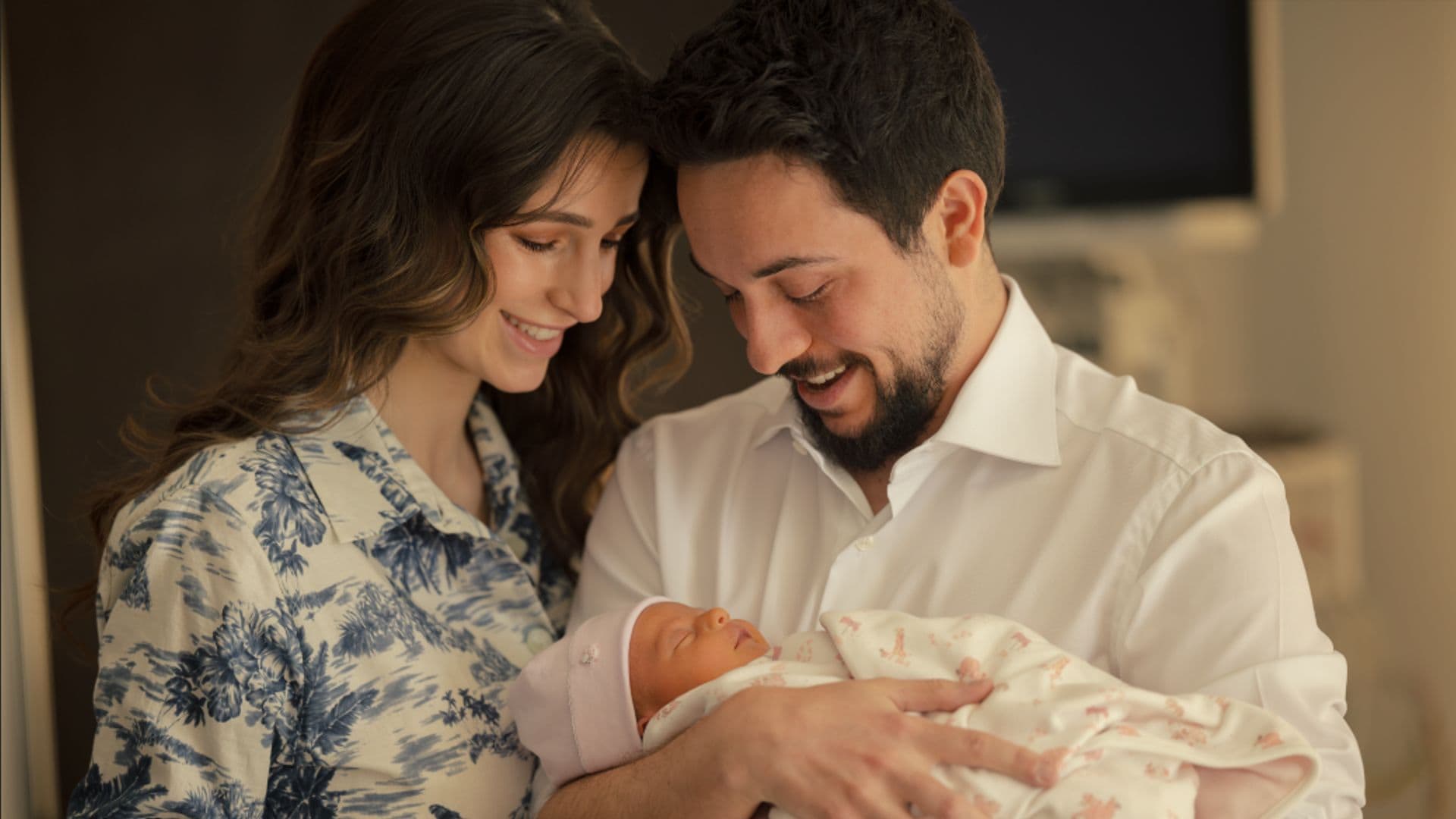 Parents-to-be Princess Rajwa and Crown Prince Hussein star in new photo