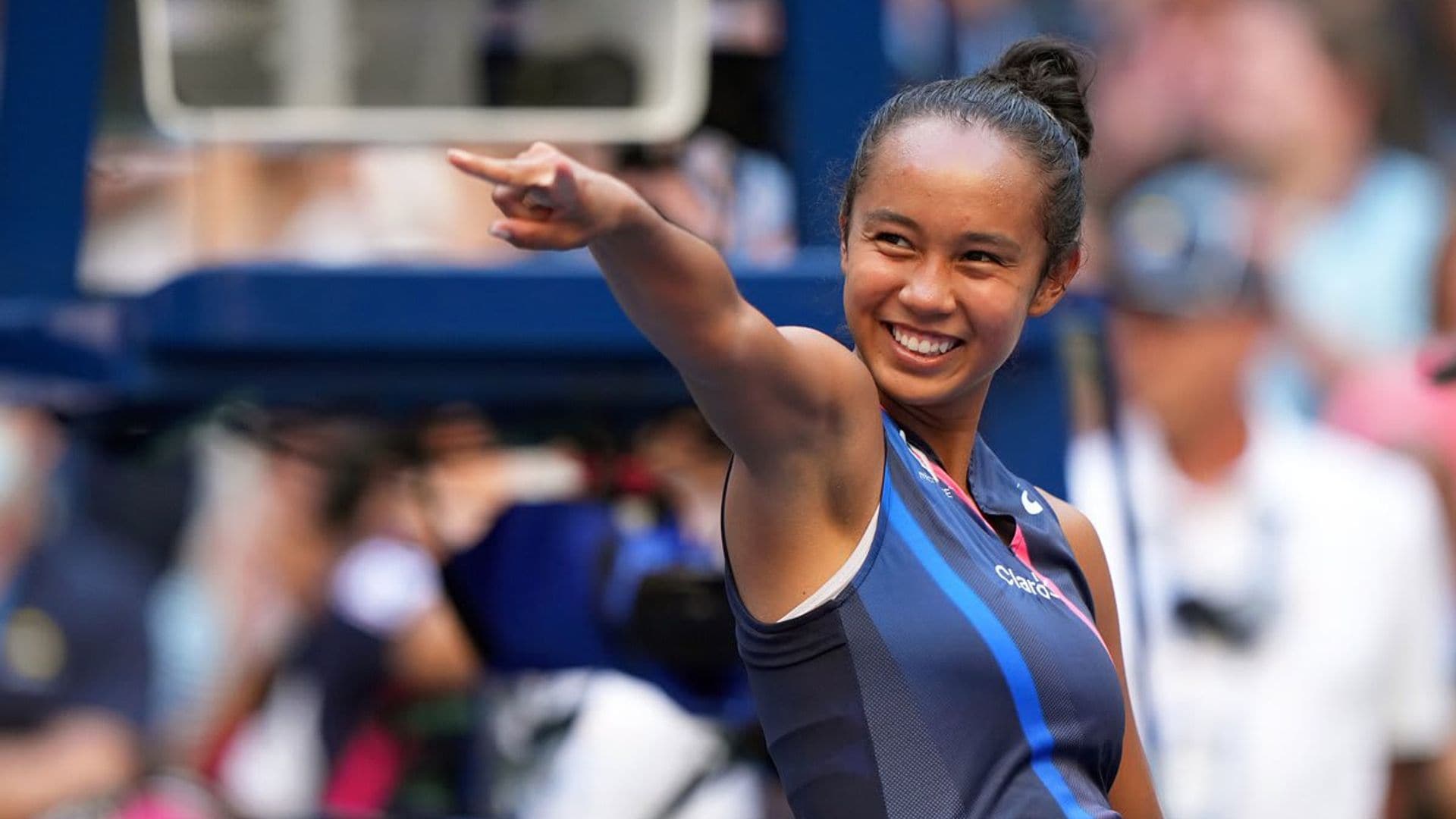 Celebrity reactions to tennis teenage sensation Leylah Fernandez