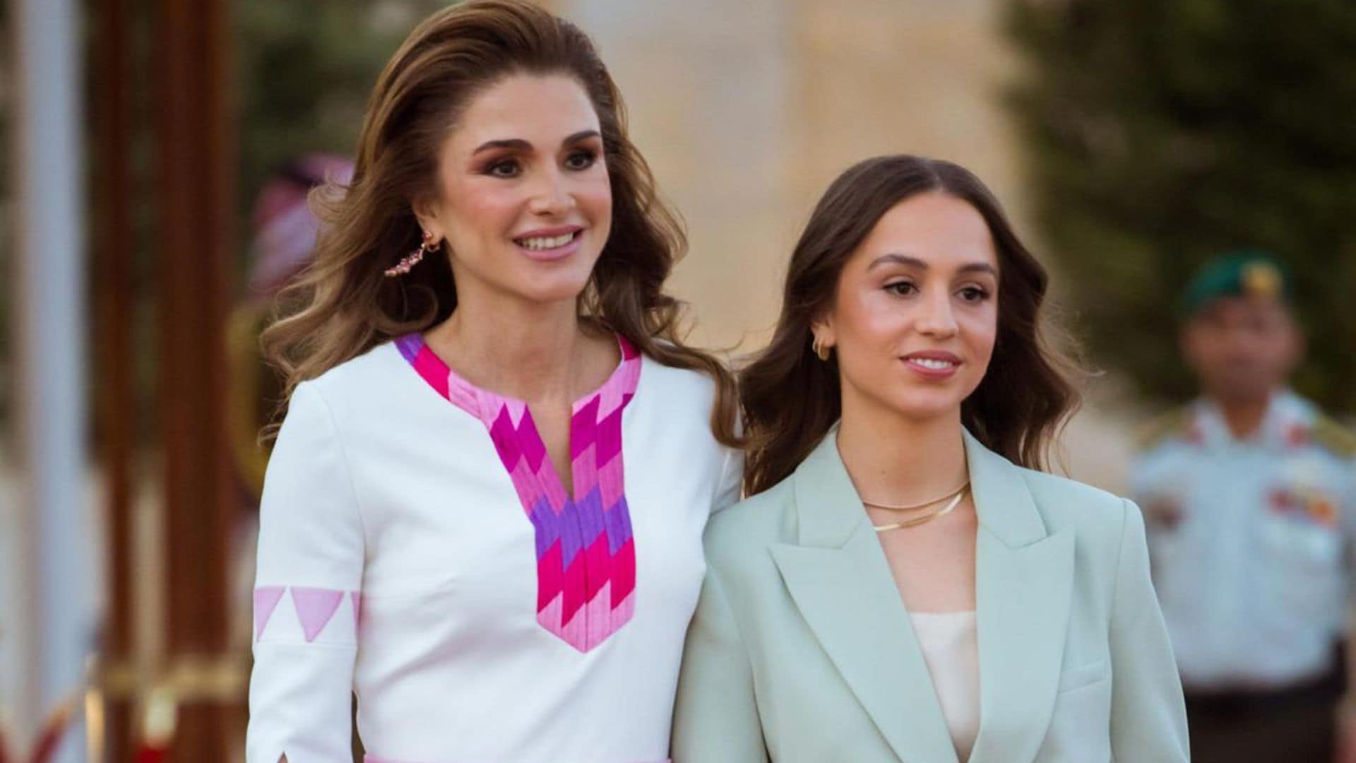 Did Queen Rania reveal her daughter's wedding tiara and veil?