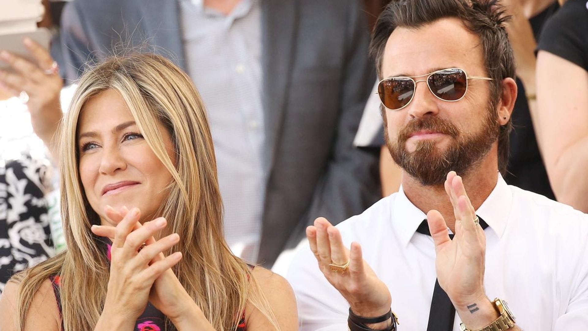 Jennifer Aniston has relied on ex Justin Theroux following her dad’s death: Report
