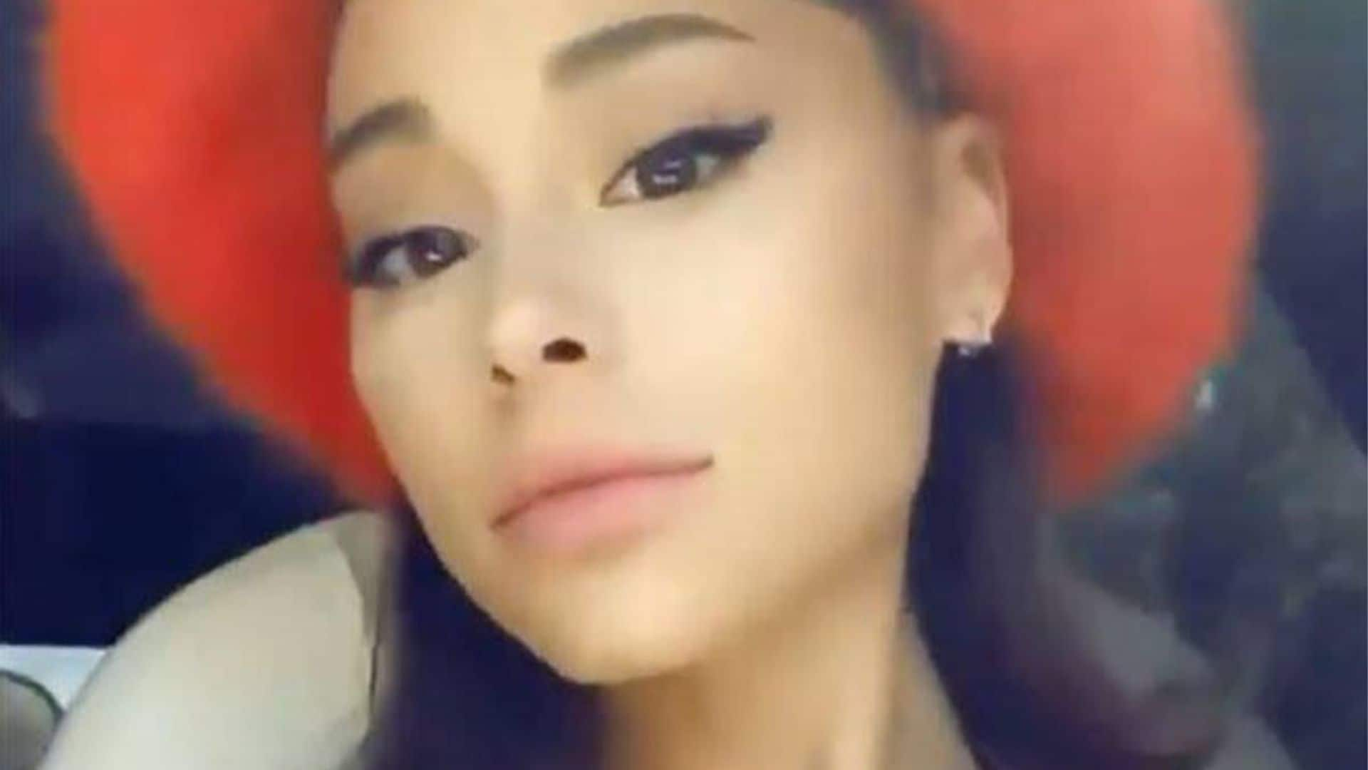 Ariana Grande shows off her brand new long bob