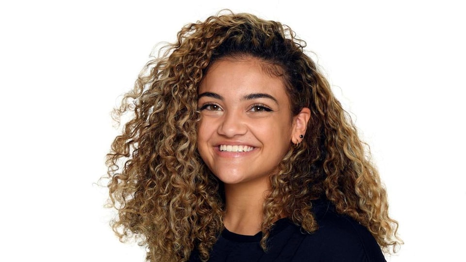 Laurie Hernandez heads back to the 2024 Olympics