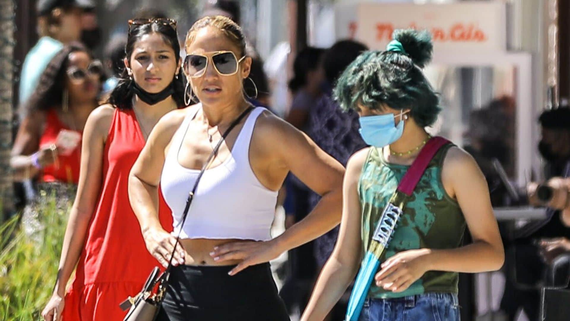 Jennifer Lopez showed off her toned body while shopping with daughter Emme