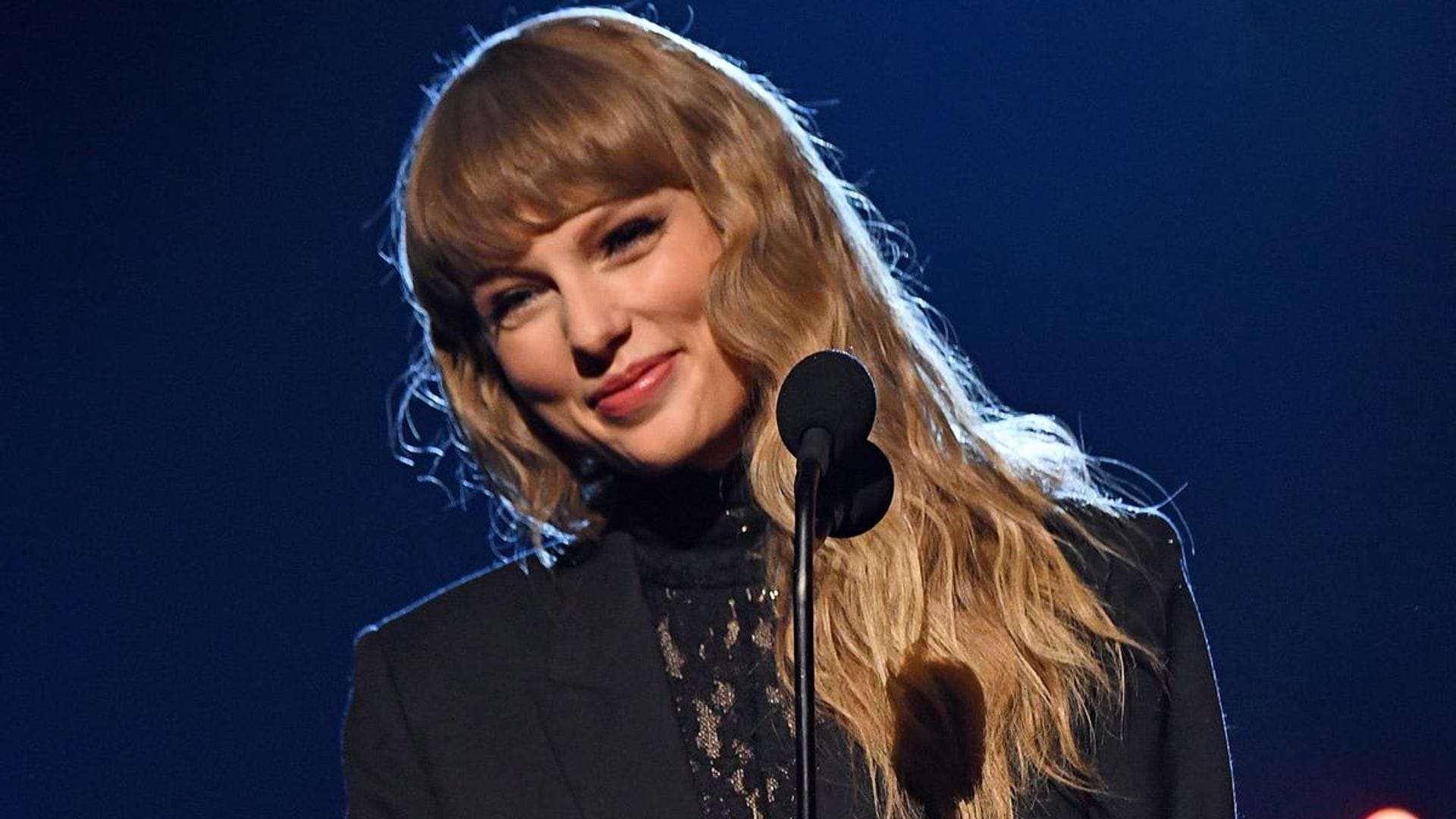 Taylor Swift is becoming a doctor! Graduating from NYU class of 2022