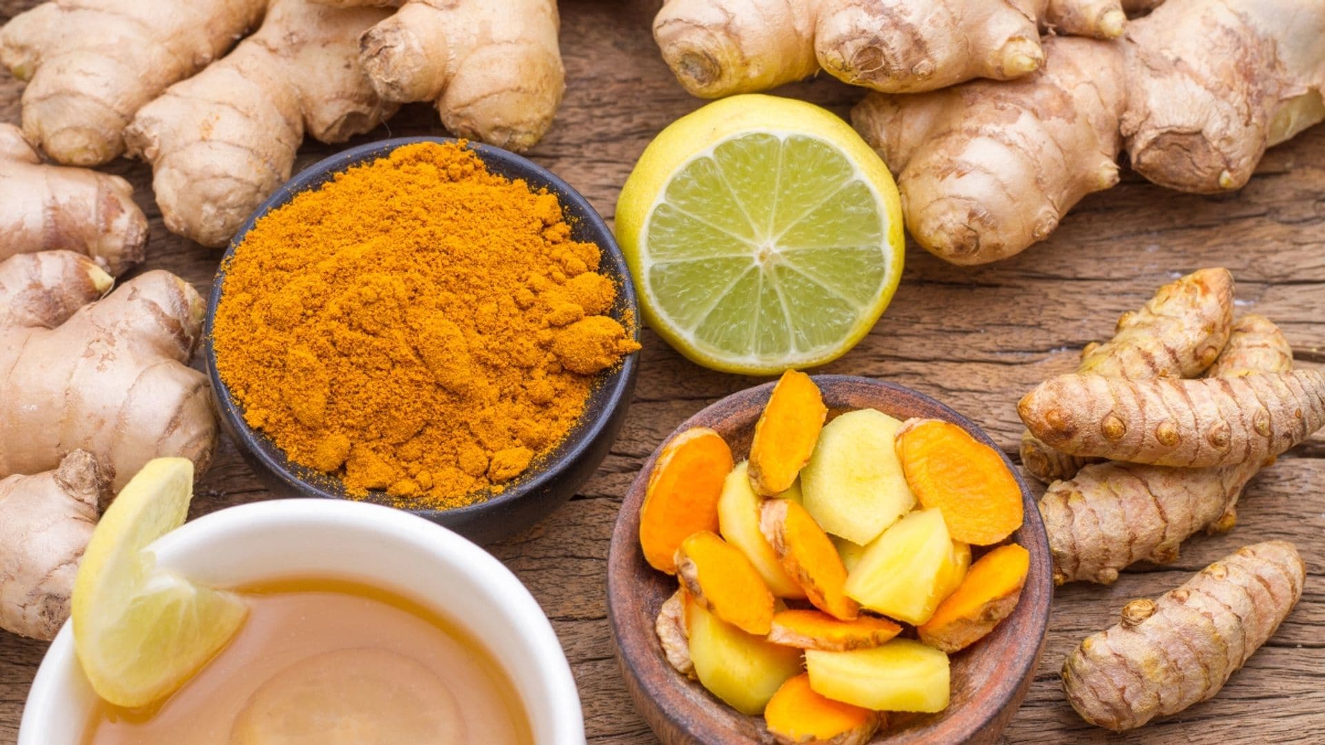 Turmeric and Ginger Shot Recipe: The ultimate anti-inflammatory detox drink