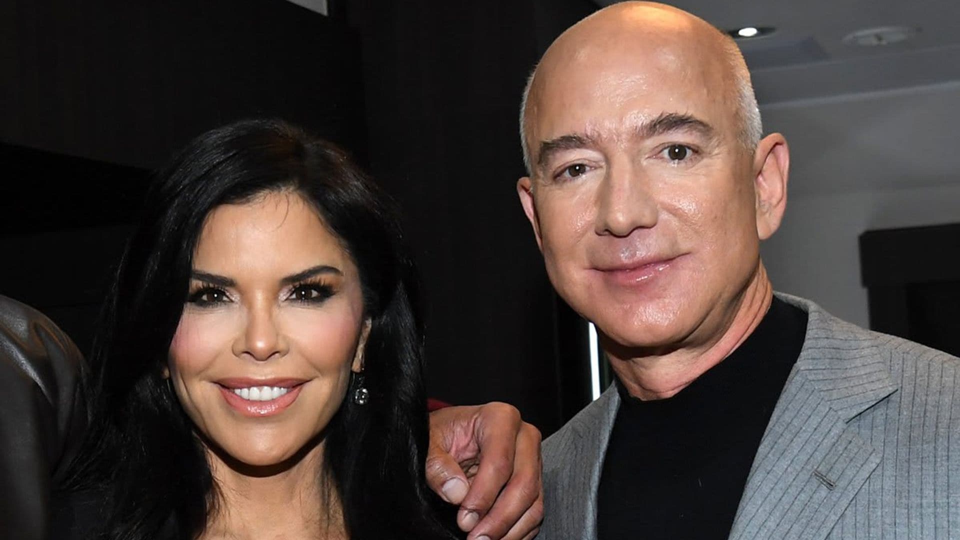 Lauren Sanchez introduces her new cute co-pilot and, it’s not Jeff Bezos