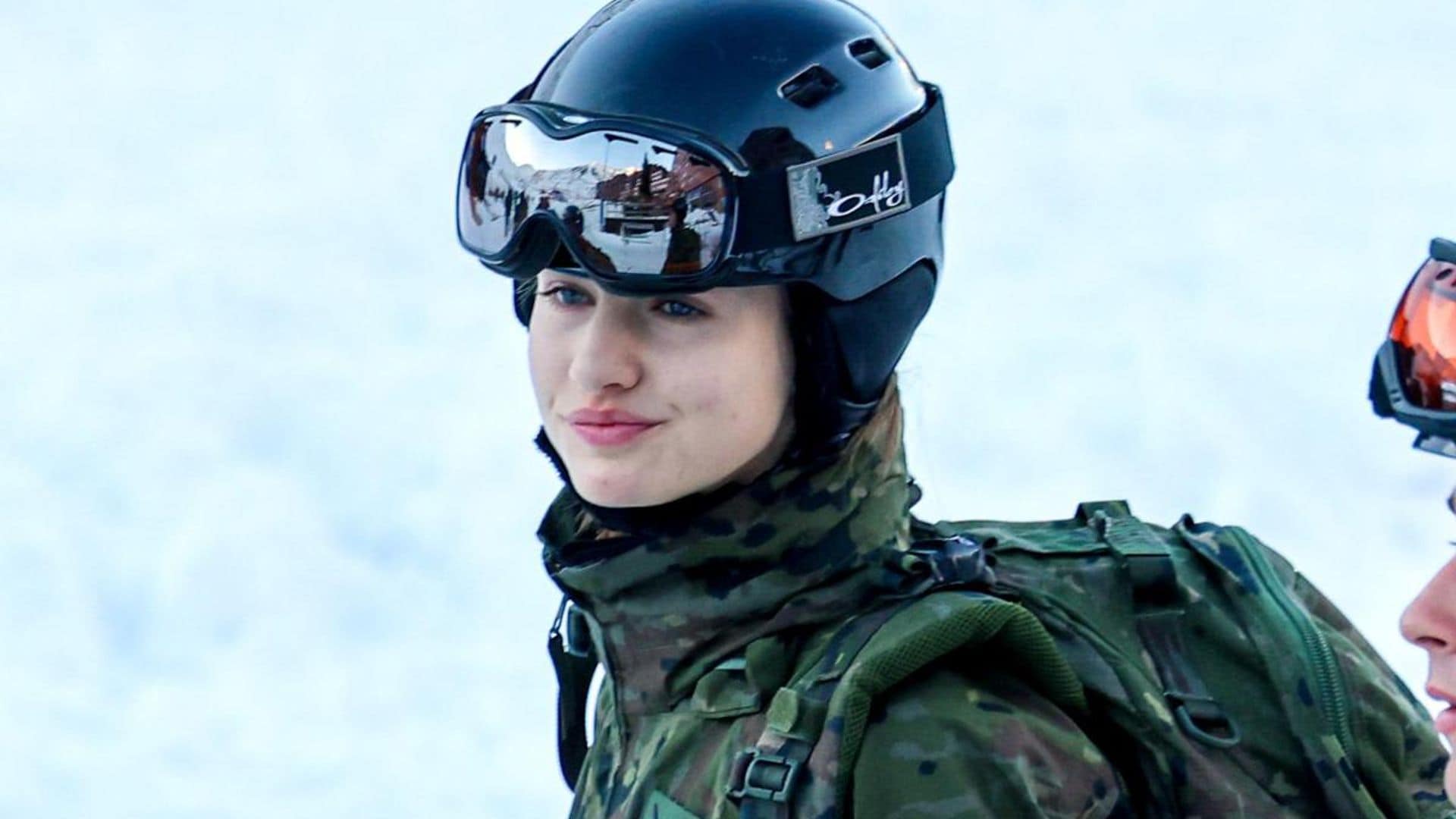 Princess Leonor hits the slopes during military training