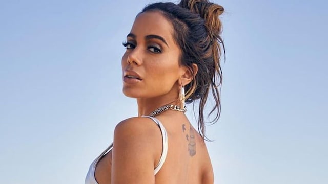 Anitta stuns in her Sports Illustrated swimsuit issue debut