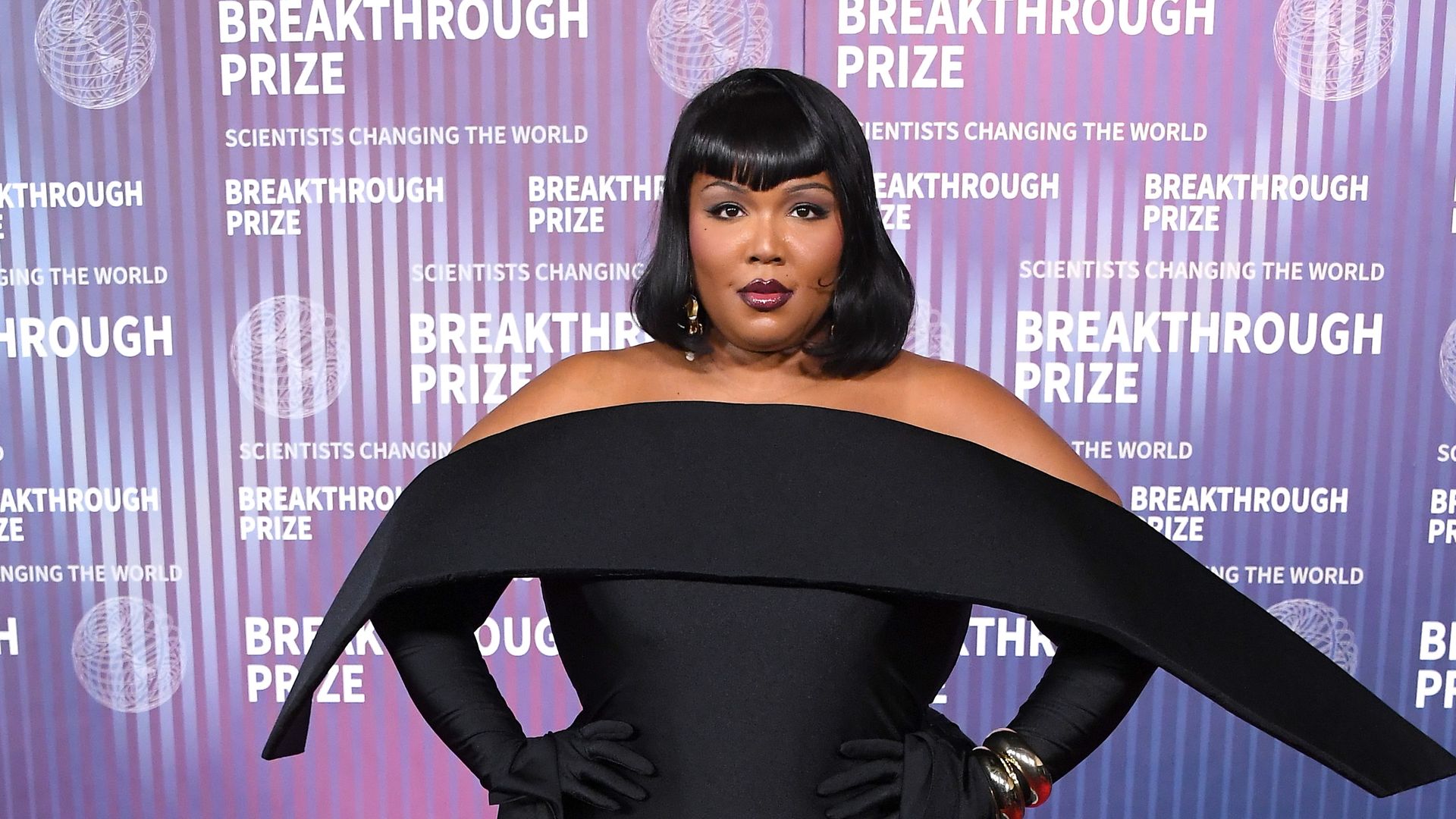 Lizzo shows off her weight-loss transformation in empowering TikTok videos