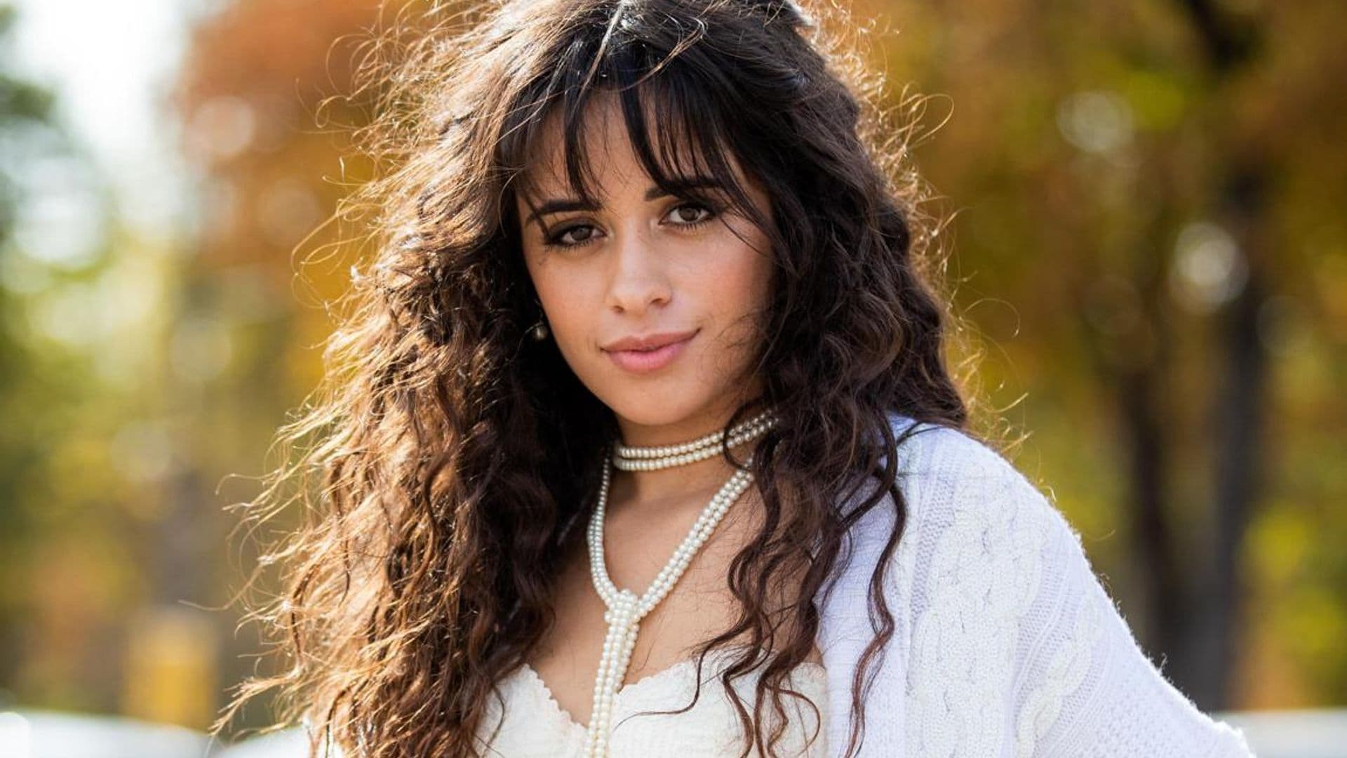 Camila Cabello‘s mom cut her bangs and the result was not what she expected...