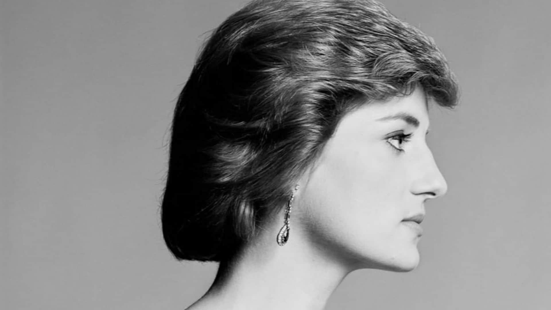 Kensington Palace reveals a stunning Princess Diana portrait