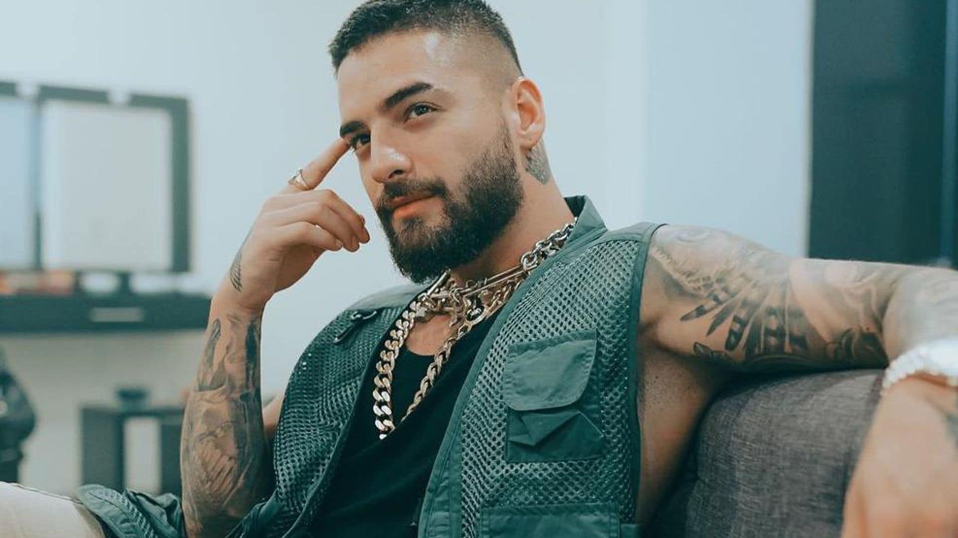 Maluma debuts new bleach blonde hair