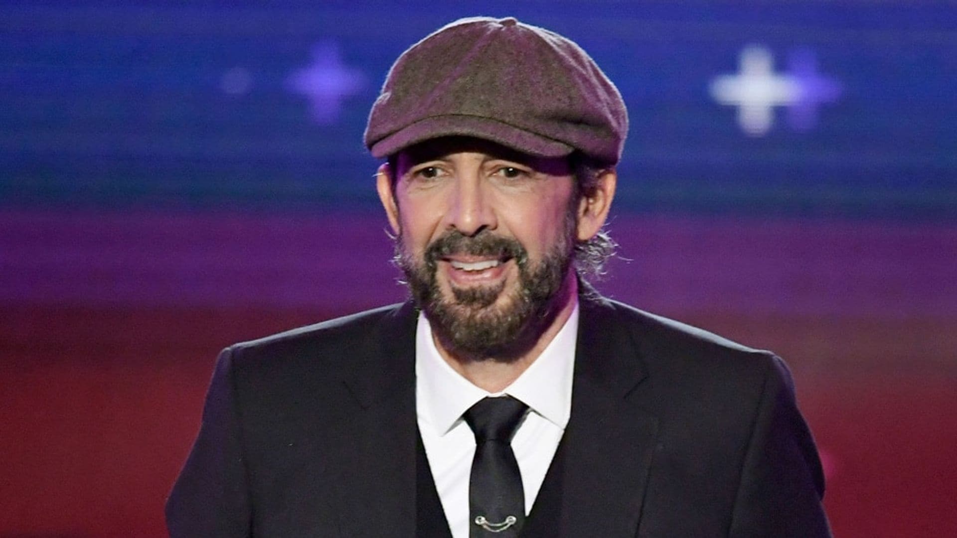 Bravo! Juan Luis Guerra to receive lifetime achievement honor at 2019 Billboard Latin Music Awards