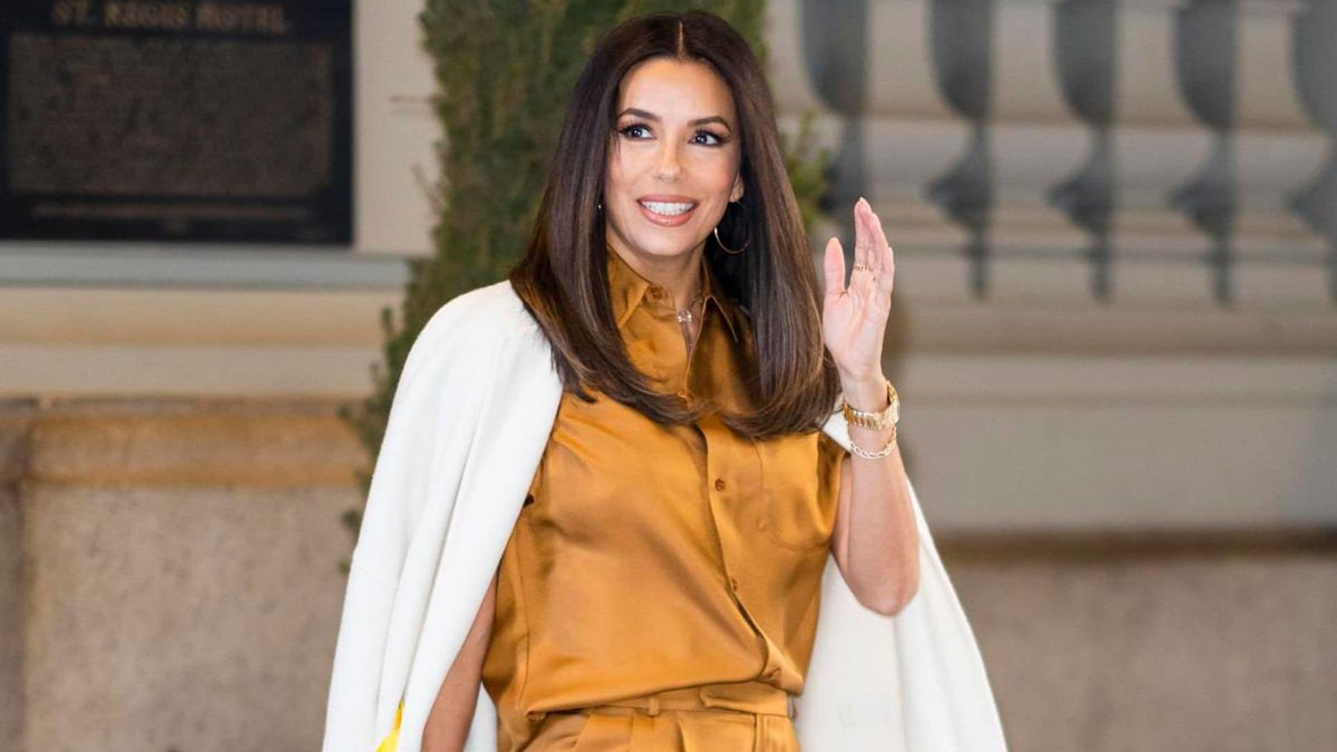 Eva Longoria honors one of her ‘favorite people in the world’