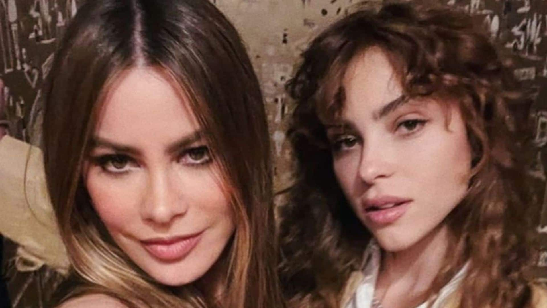 Sofia Vergara and Paulina Davila catch up and snap selfies