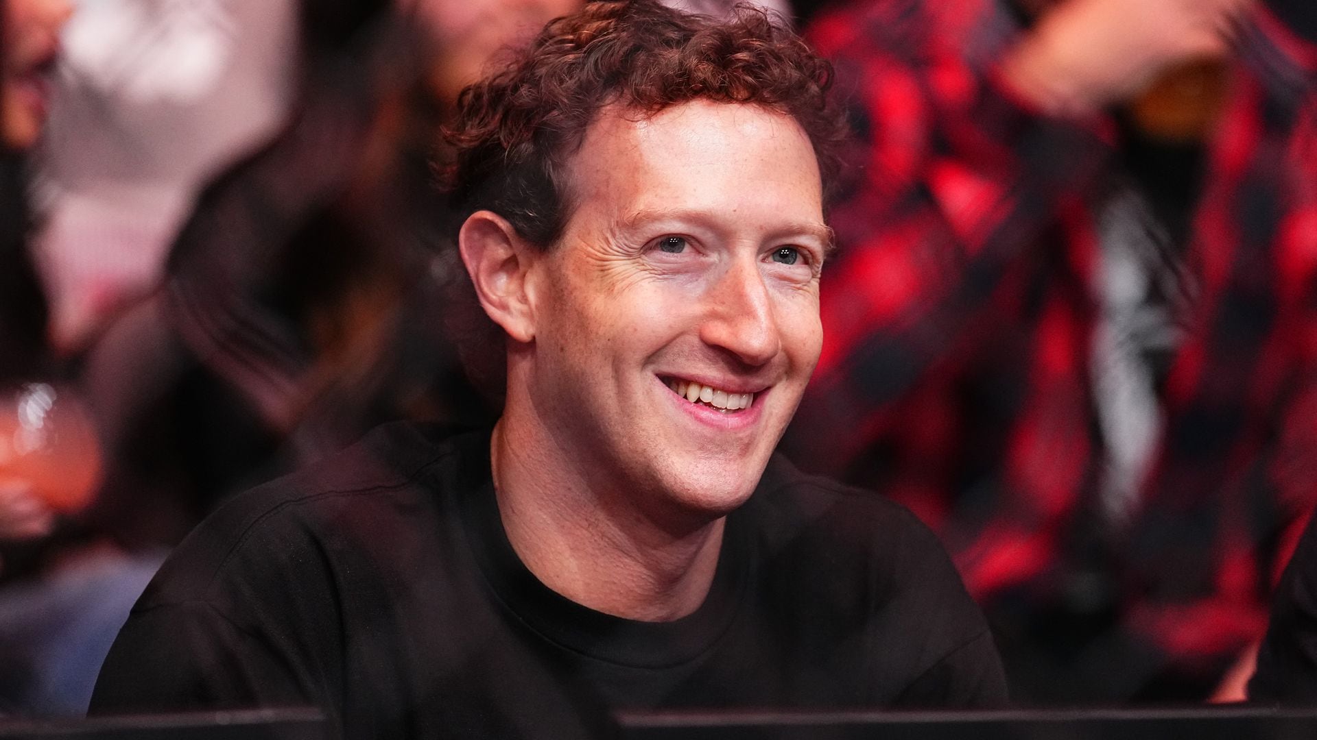 Mark Zuckerberg celebrates Fourth of July with a patriotic surfing stunt