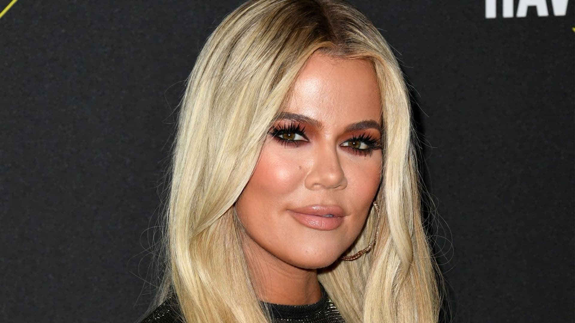 Khloé Kardashian is officially back to blonde