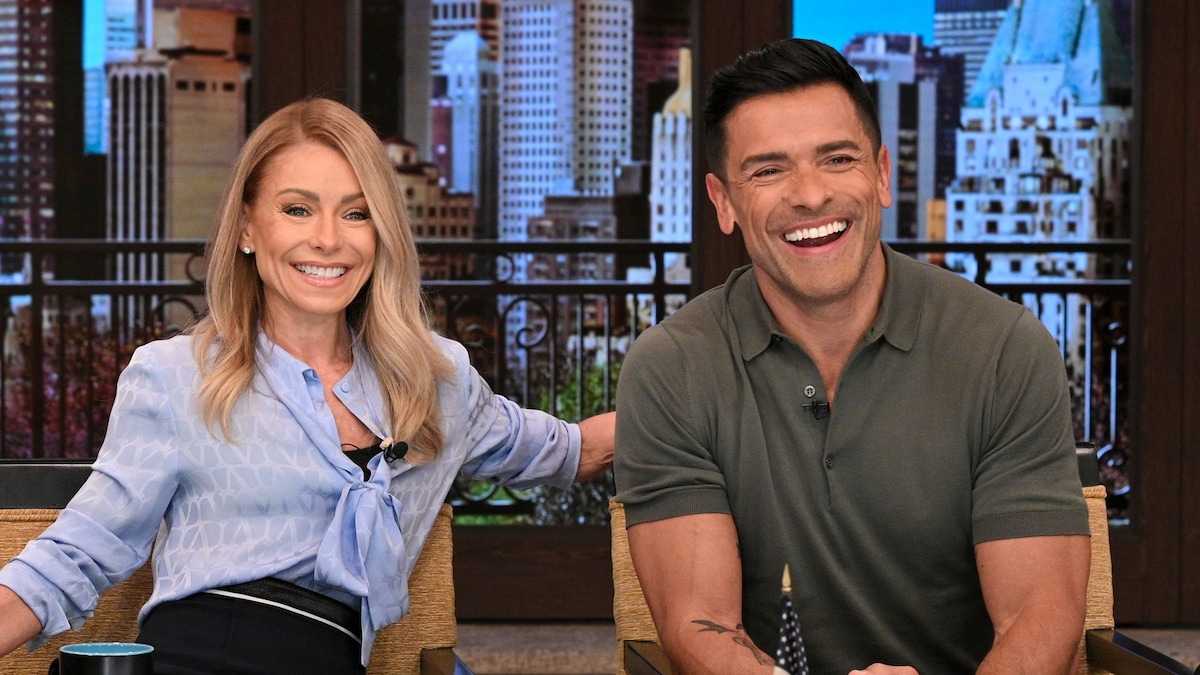 https://www.hola.com/us/horizon/landscape/a6cdc2b731ec-live-with-kelly-and-mark-5-15-24-kelly-ripa-and-mark-consuelos-co-host-live-with.jpg?im=Resize=(1200)