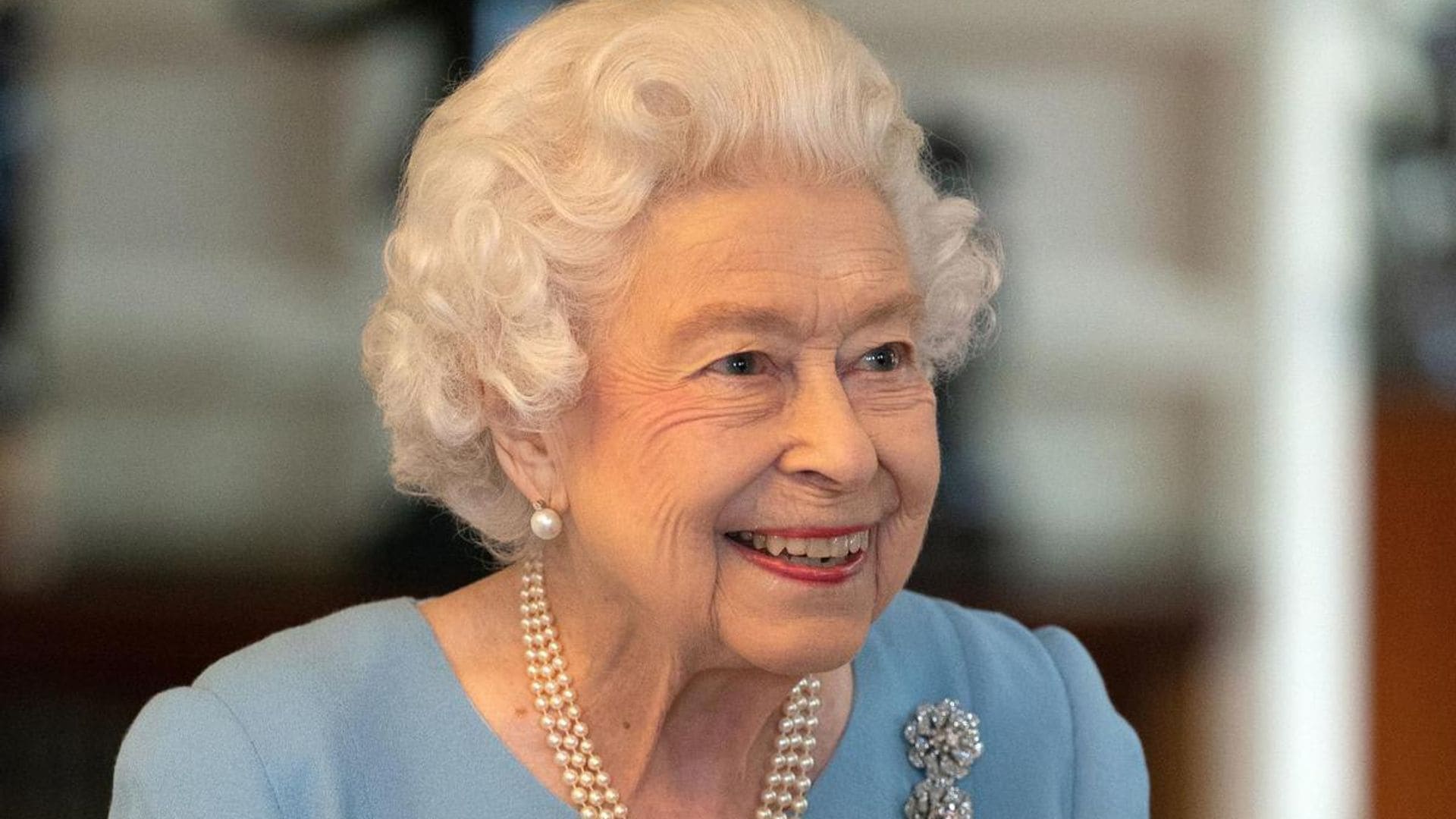 Queen Elizabeth cancels planned virtual engagements two days after positive COVID test