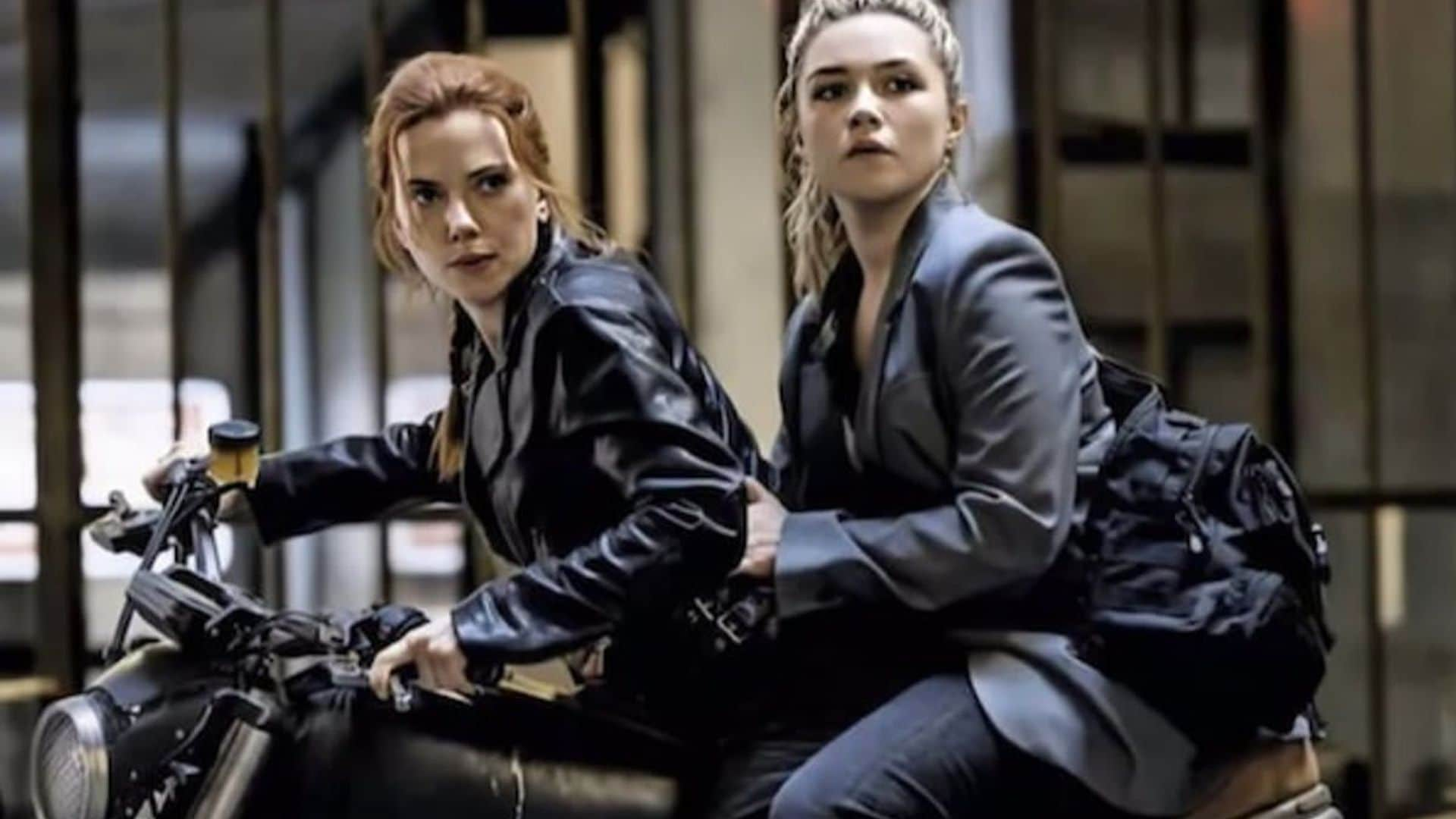 Florence Pugh and Scarlett Johansson in 'Black Widow'