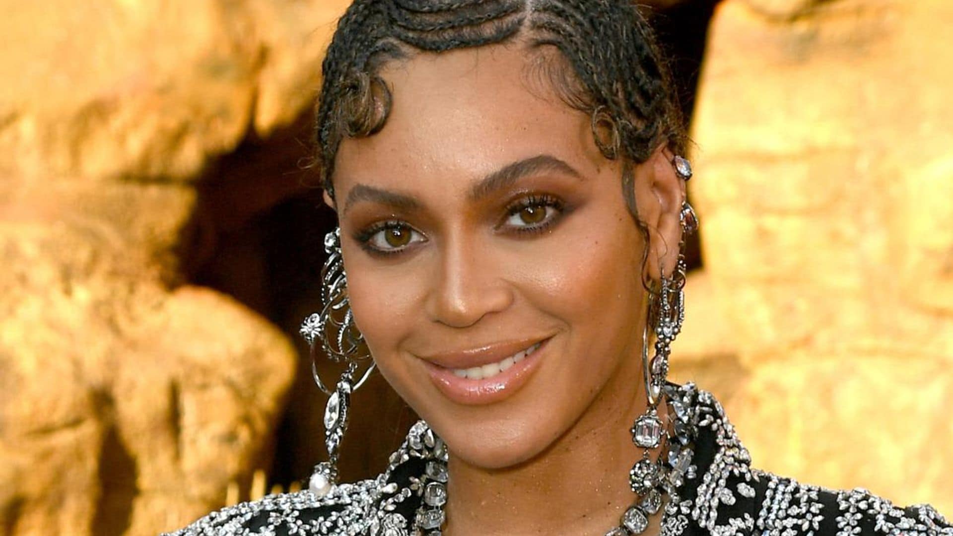 Beyonce at the Premiere Of Disney's "The Lion King" - Red Carpet