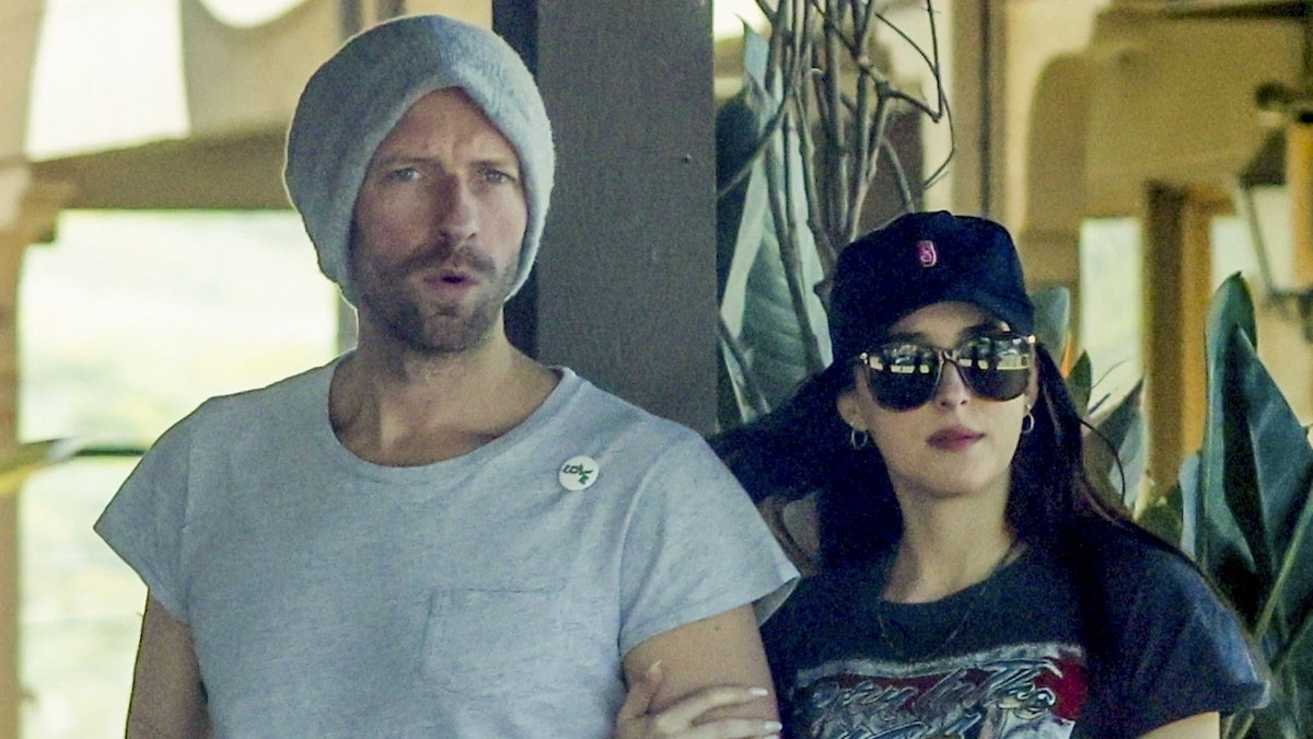 Dakota Johnson and Chris Martin stroll hand-in-hand in Mumbai, silencing relationship rumors