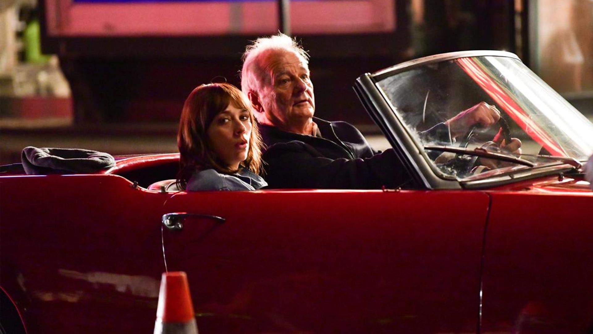 Rashida Jones and Bill Murray go on a father-daughter adventure in ‘On the Rocks’