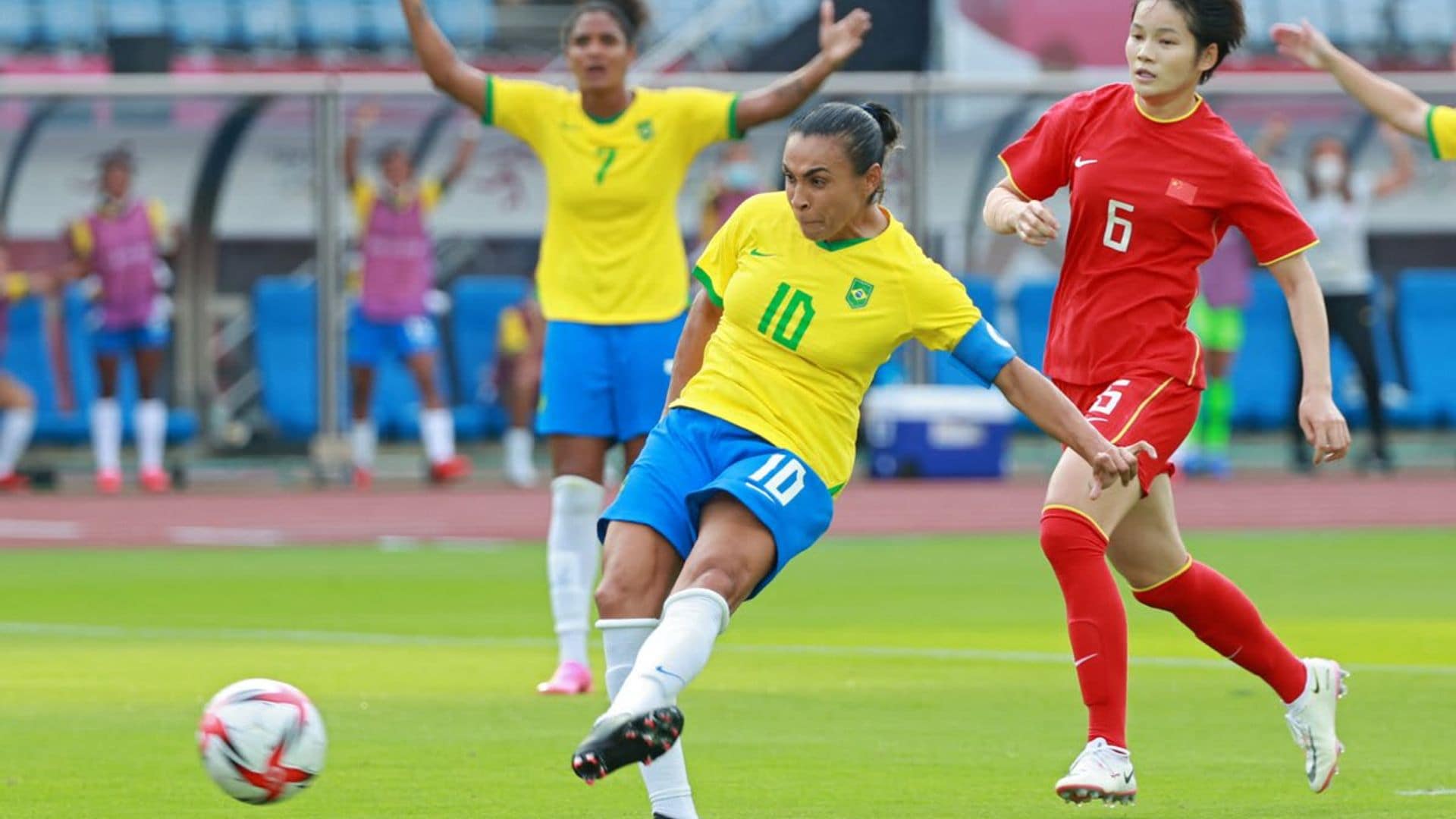 Brazil star Marta becomes first soccer player to score at five-straight Olympic Games