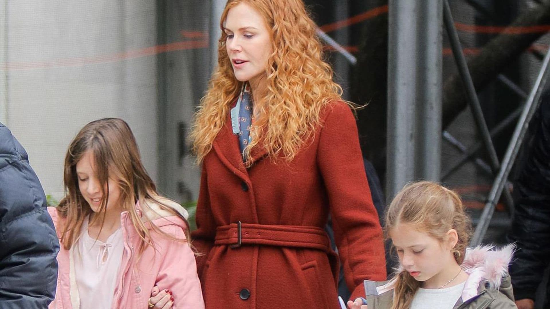 Nicole Kidman struggles to keep her daughters away from tabloids