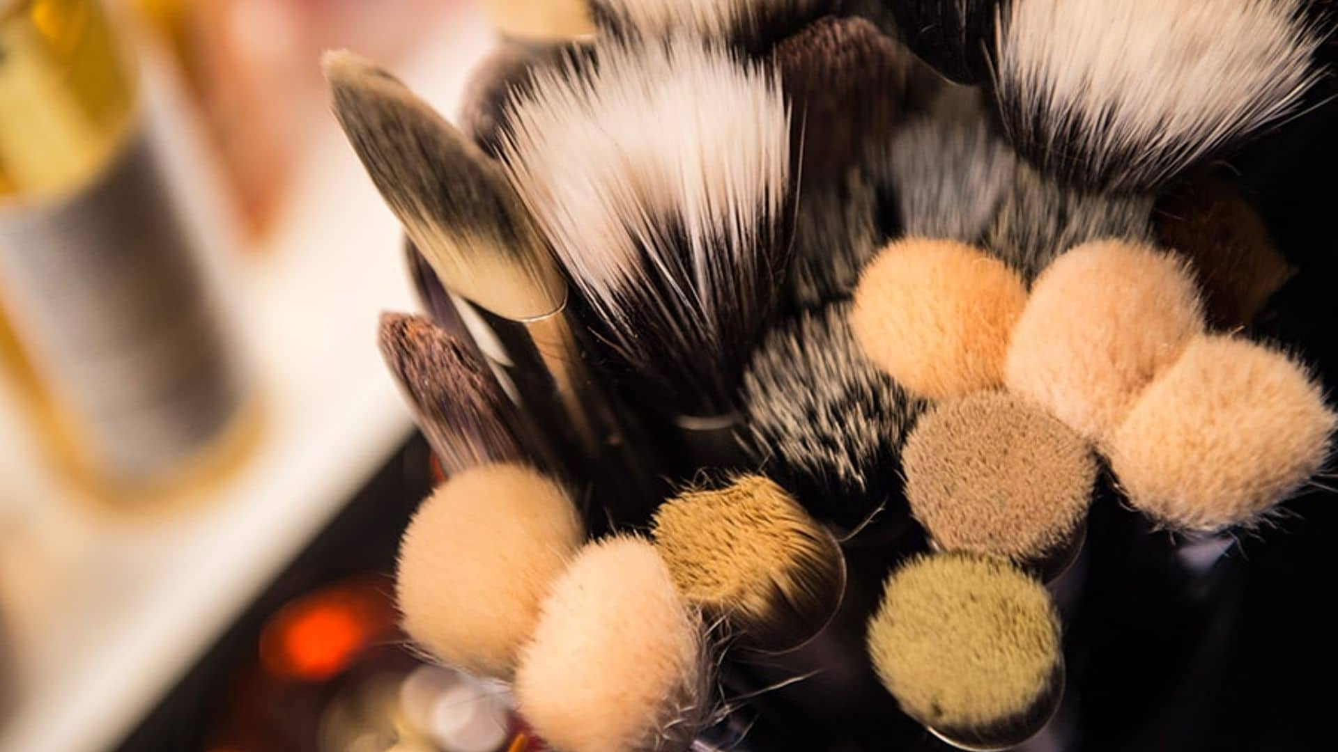 Makeup brushes: Which ones to buy and how to use them