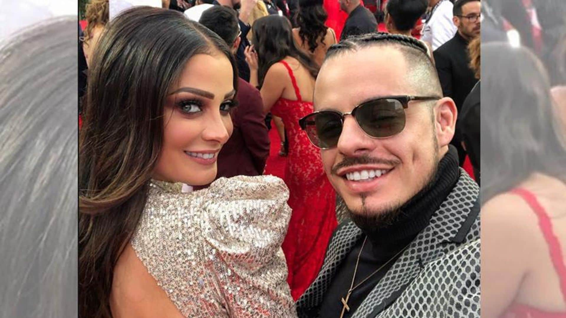 Why are Casper Smart and Dayanara Torres - exes of JLo and Marc Anthony - practicing selfies together?