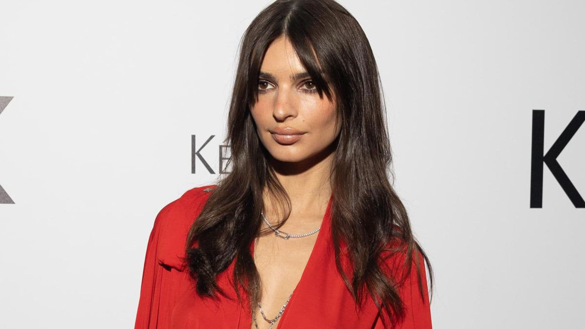 Emily Ratajkowski opens up about ‘really scary’ weight loss: ‘I was down to 100 pounds’