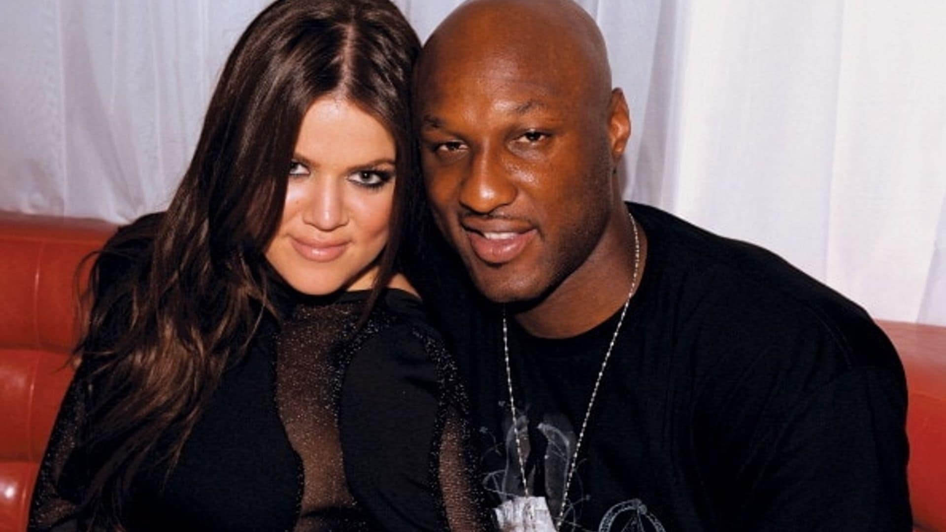 Khloe Kardashian and Lamar Odom sign divorce papers