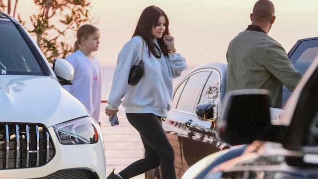 Selena Gomez with Brooklyn and Nicola Peltz Beckham