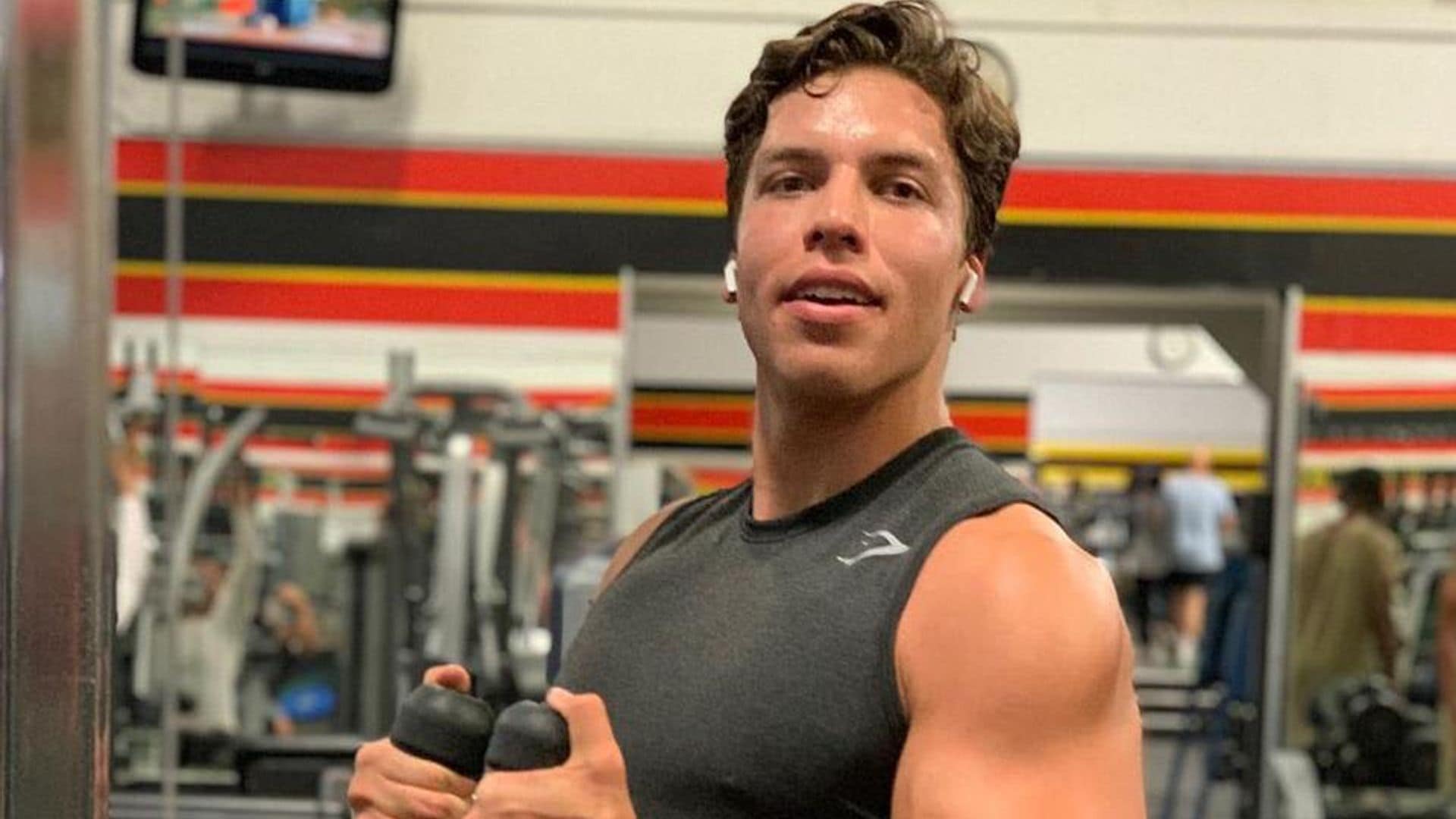 Arnold Schwarzenegger’s lookalike son Joseph Baena tries to crack an egg with his bicep