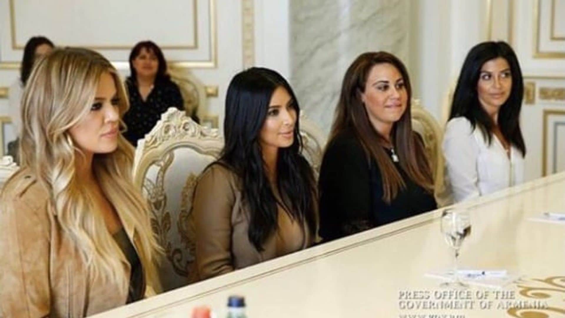 Khloe, Kim and their cousins
Photo: Instagram