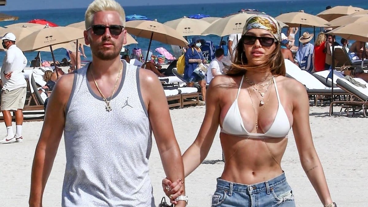 Scott Disick went blonde and showed Valentines PDA at the beach with Amelia  Hamlin