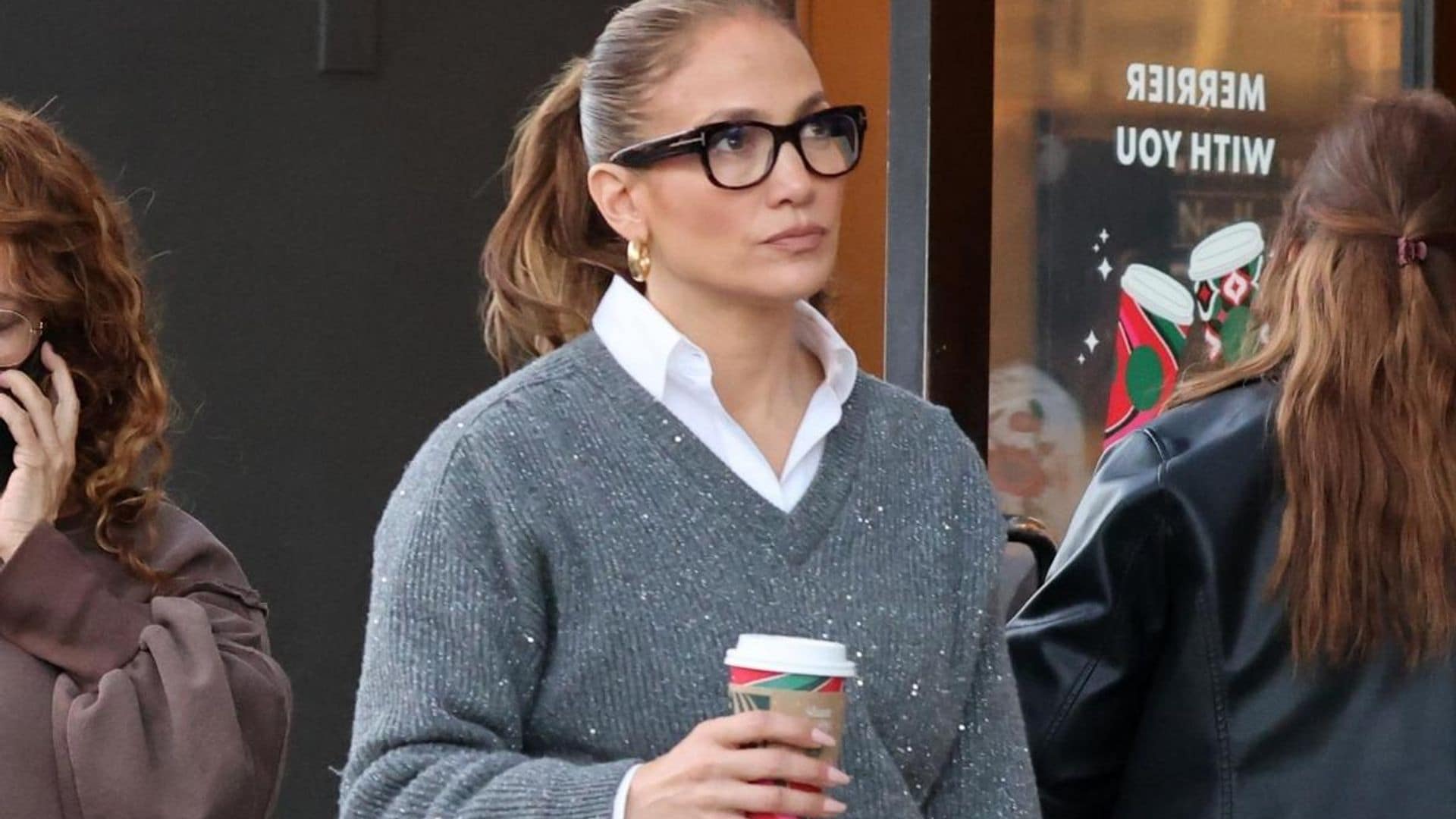 Jennifer Lopez steps out in preppy fall look with the perfect accessory