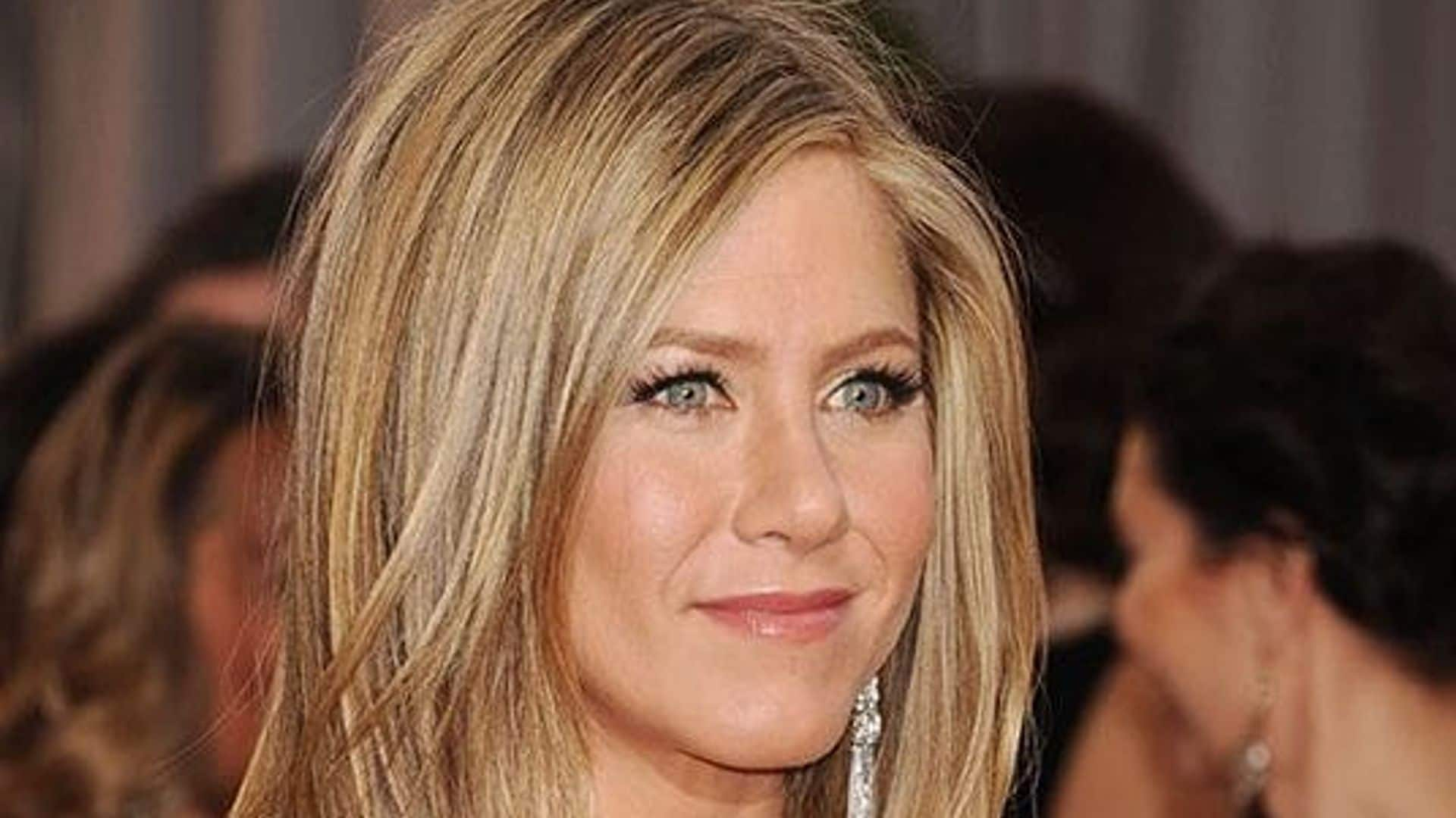 Jennifer Aniston receives Oscar buzz for edgy new role